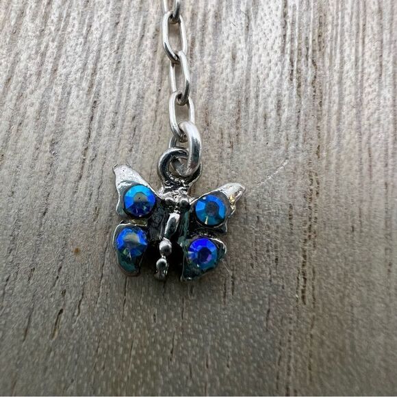 🍭6/$30 jewel studded butterfly dangle belly button ring - Picture 2 of 5